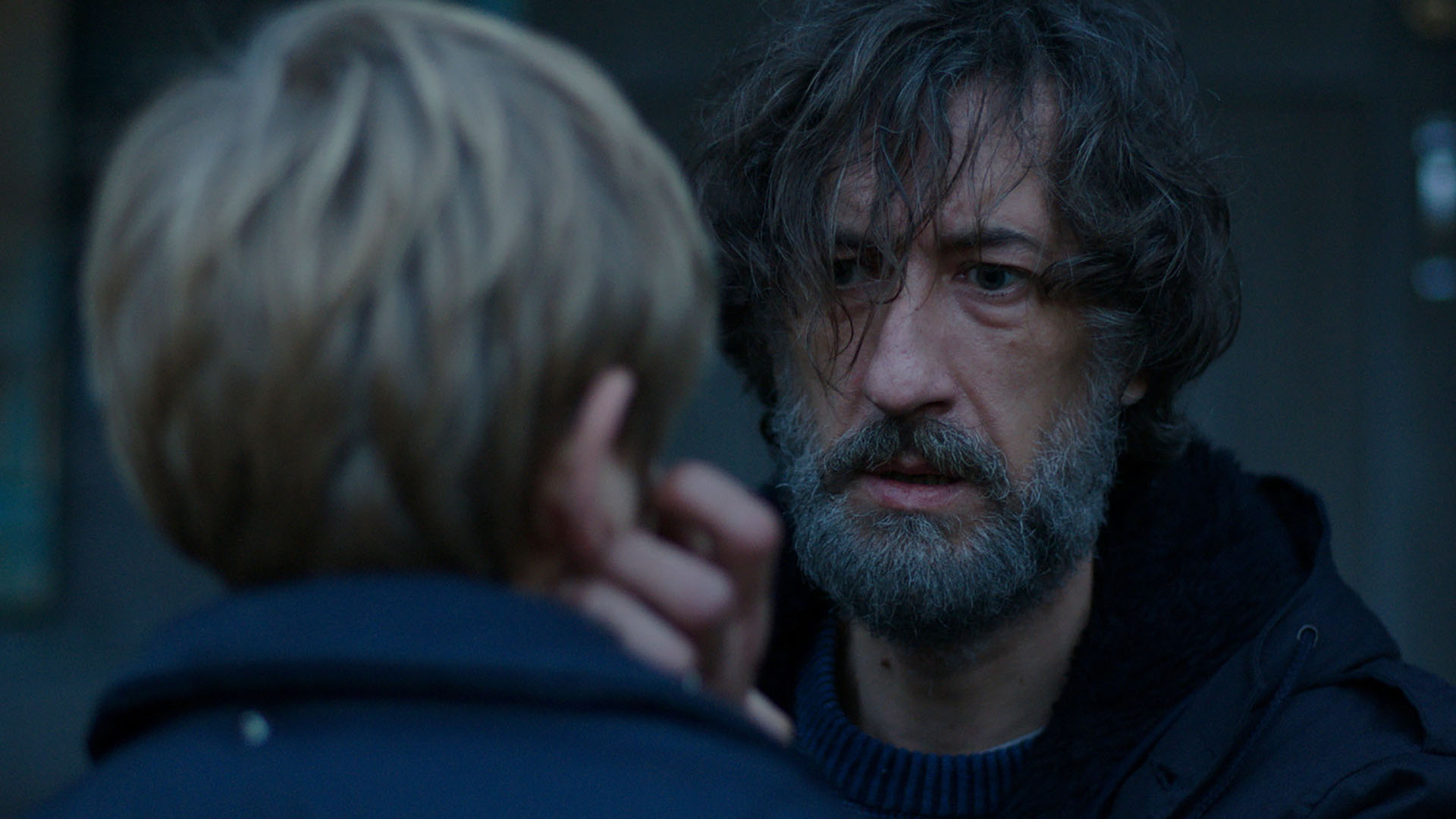 „Koidik“ – abstraktne luupainaja lahenduseta pingetest